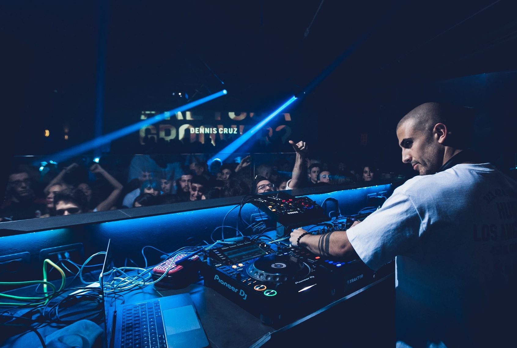 All’Amnesia Milano Archie Hamilton b2b Dennis Cruz