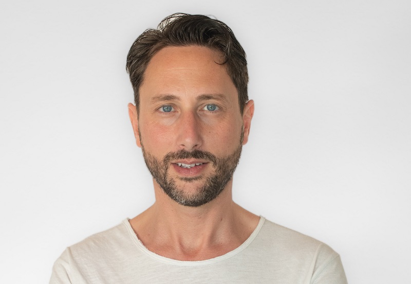 Mitch B. tra dj set e remix per i Bassential