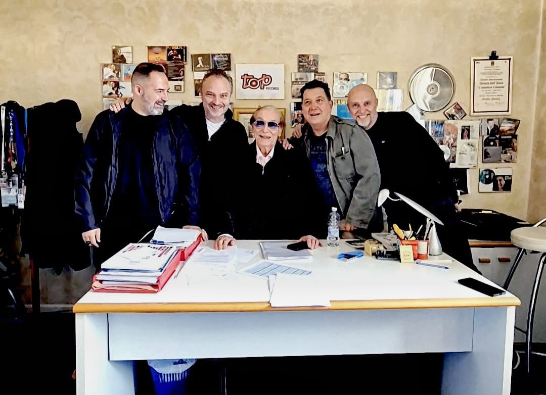 Top Records, brand positioning e rilancio