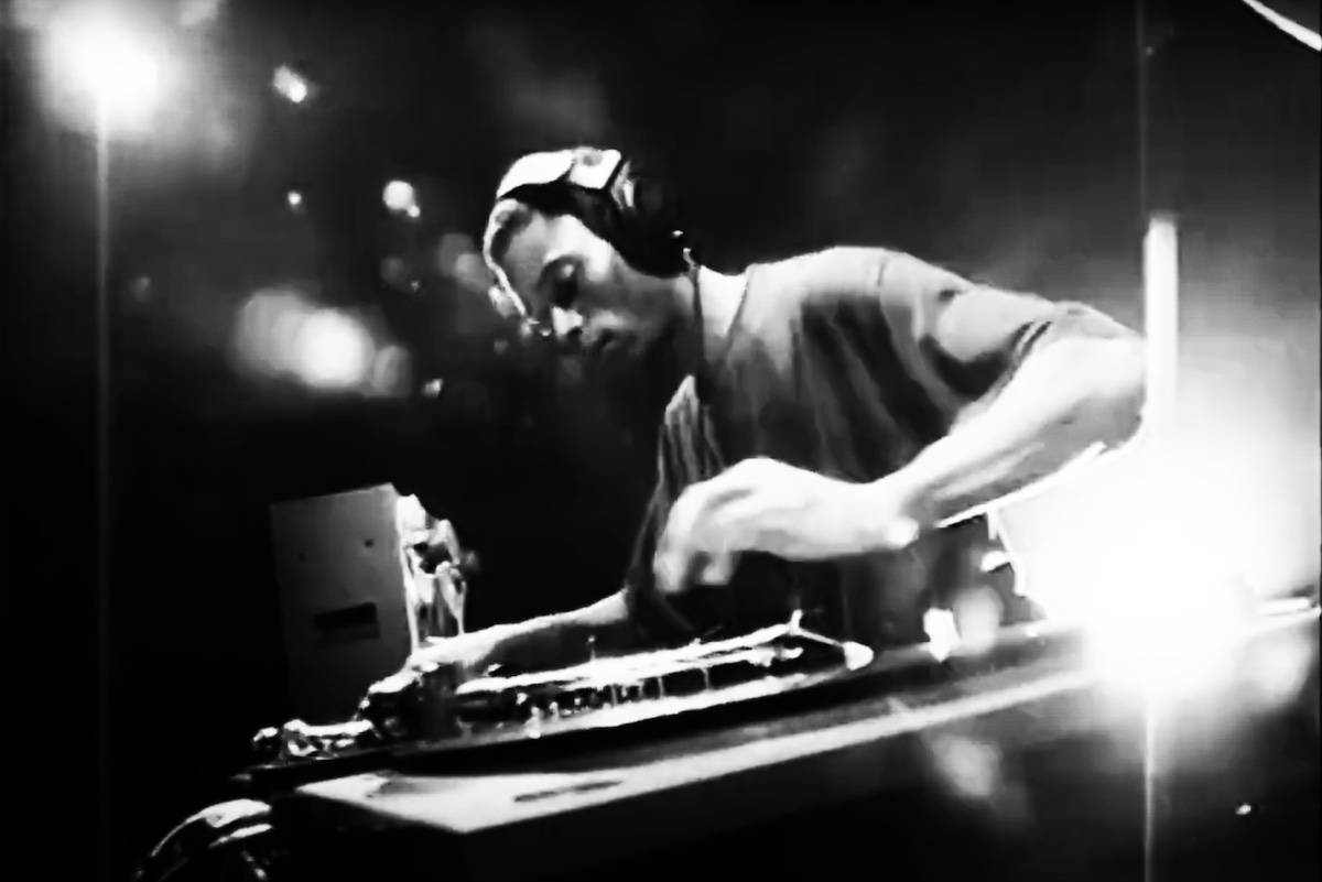 Jeff Mills celebra i 30 anni di Live at Liquid Room